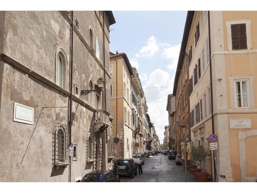 Apartment Via Giulia Ρώμη Εξωτερικό φωτογραφία